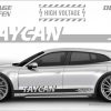 Autoaufkleber24 - Elektro Auto folieren - ausgefallene Rennstreifen Aufkleber Folierung Porsche Taycan